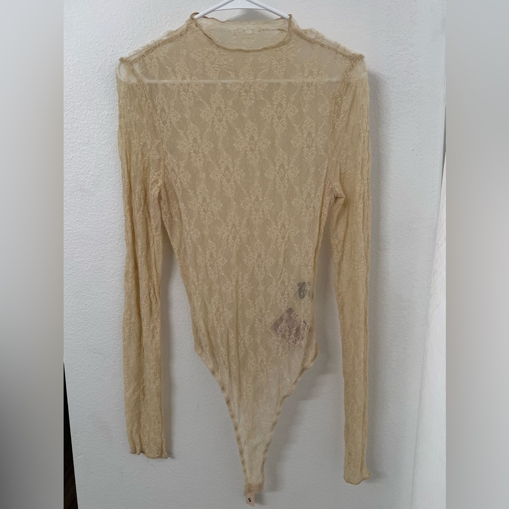 Nude body suite